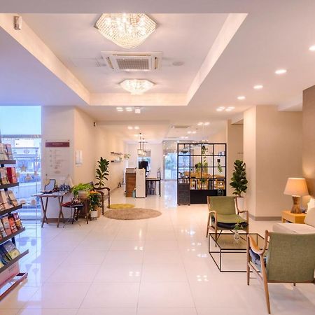 Pinehill Hotel Jeju Luaran gambar
